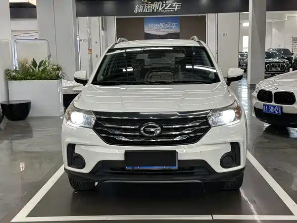 GAC Trumpchi GS4 2017