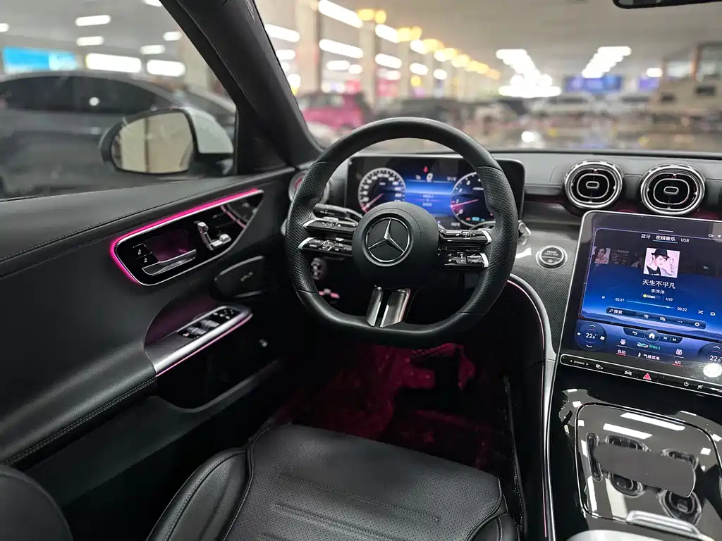 Mercedes-Benz C-Class 2022 — фото 15