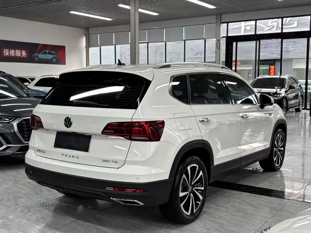 Volkswagen Tharu 2023 — фото 10