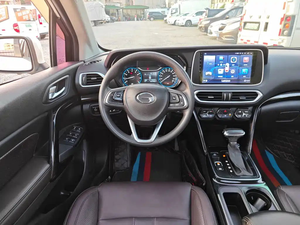 GAC Trumpchi GS4 2019 — фото 10