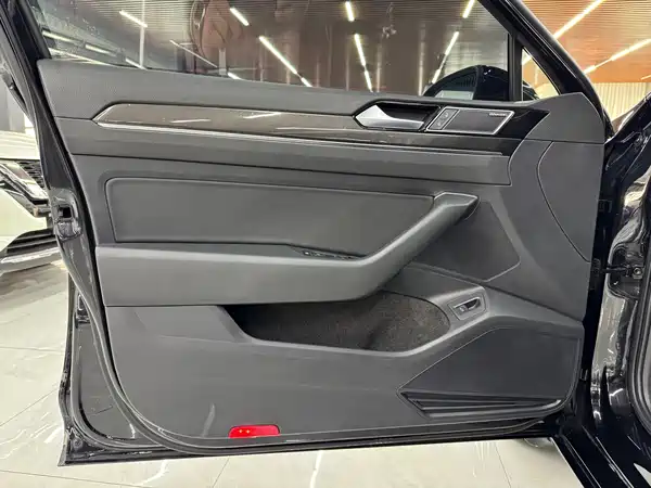 Volkswagen Magotan 2020