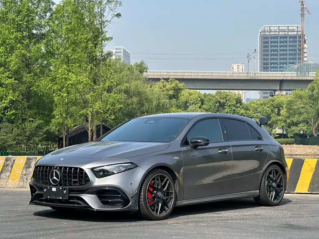 Mercedes-Benz A-Class AMG 2024 — фото 1