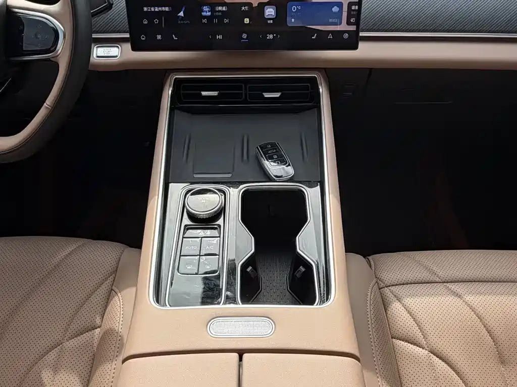 Chery Tiggo 8L 2024 — фото 12
