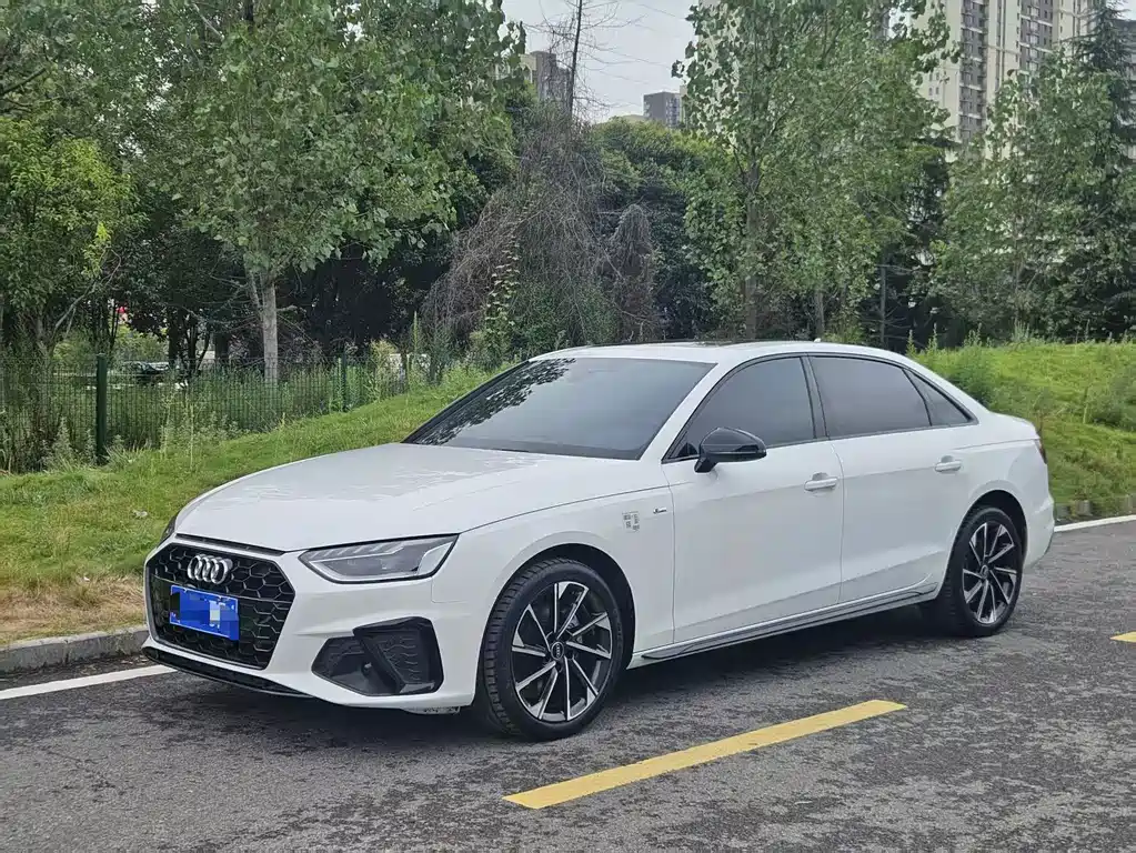 Audi A4L 2023