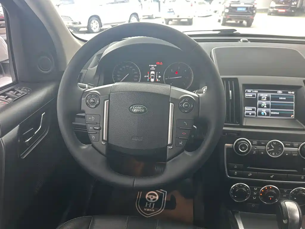 Land Rover Freelander 2 2014 — фото 19