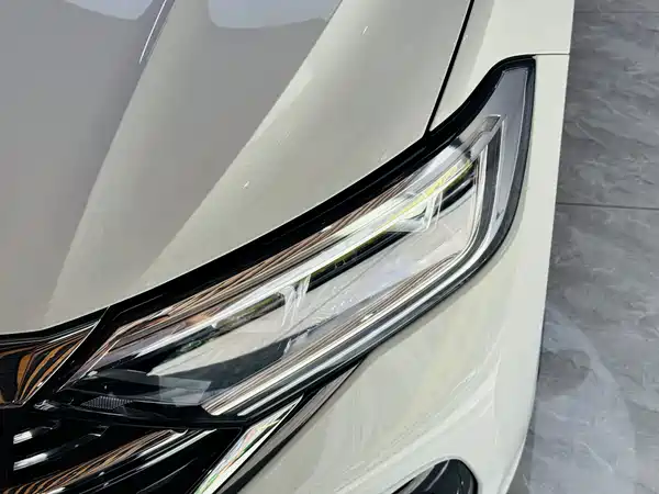 Volkswagen Sagitar 2024