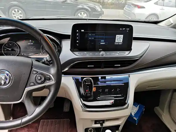 Buick GL8 2021