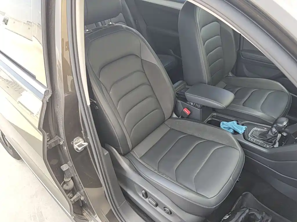 Volkswagen Tiguan L 2020 — фото 25