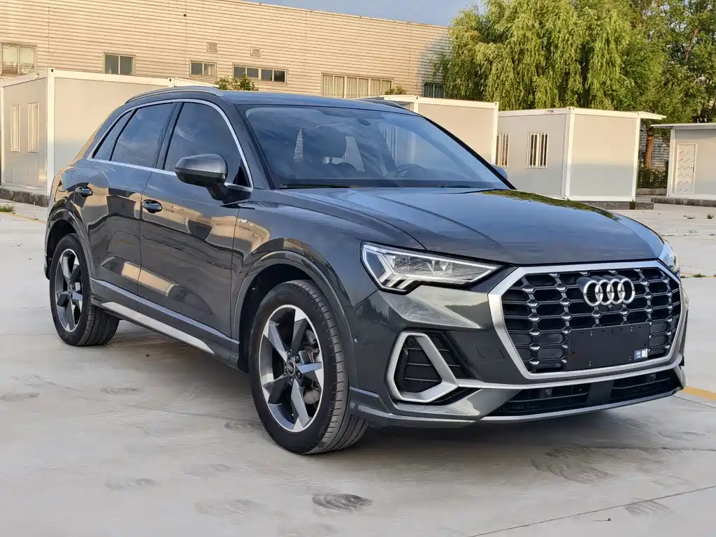 Audi Q3 2023