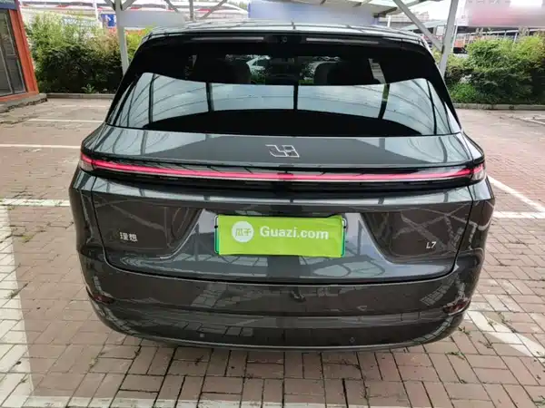 Li Auto L7 2024