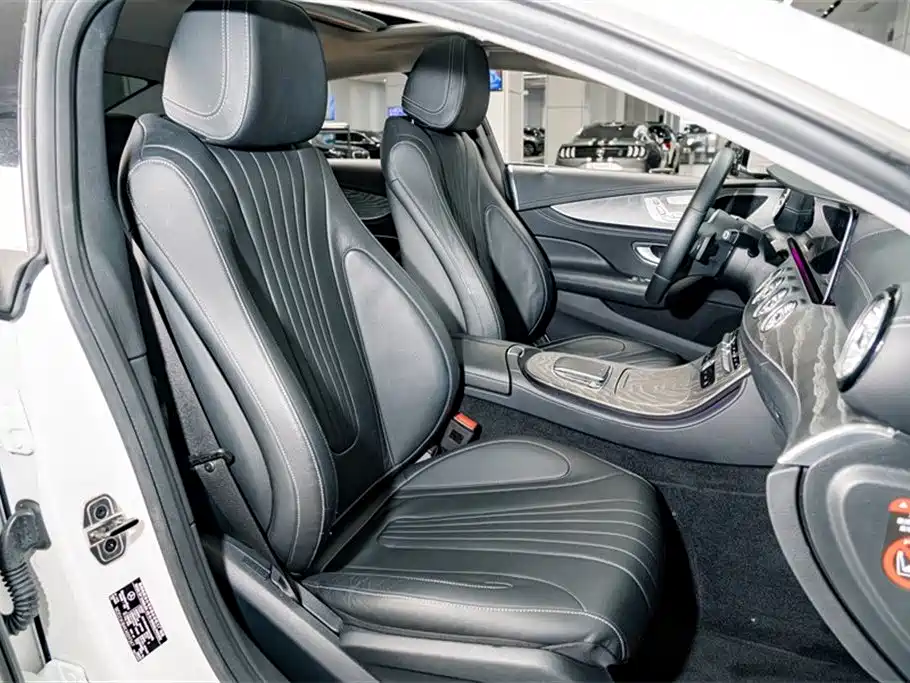 Mercedes-Benz CLS 2019 — фото 20