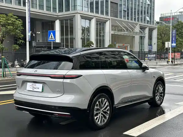 NIO ES6 2024