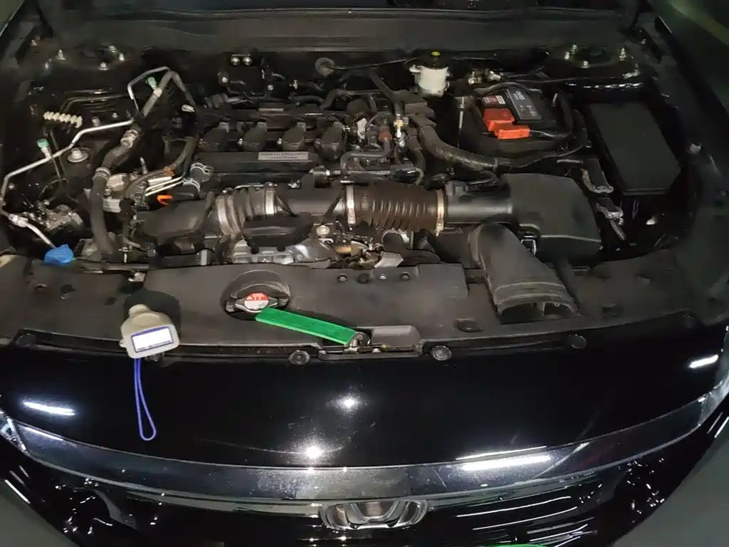 Honda Accord 2019 — фото 11