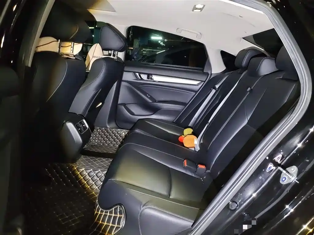 Honda Accord 2019 — фото 15