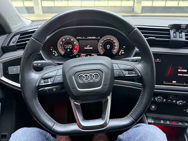 Audi Q3 2022