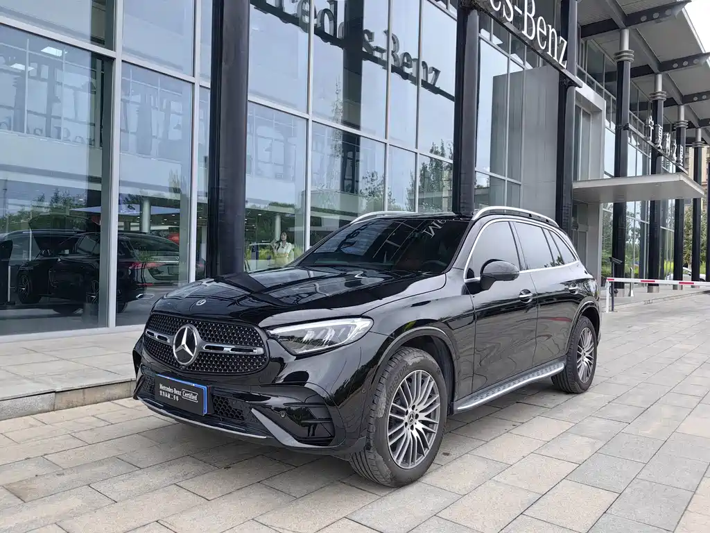 Mercedes-Benz GLC 2025