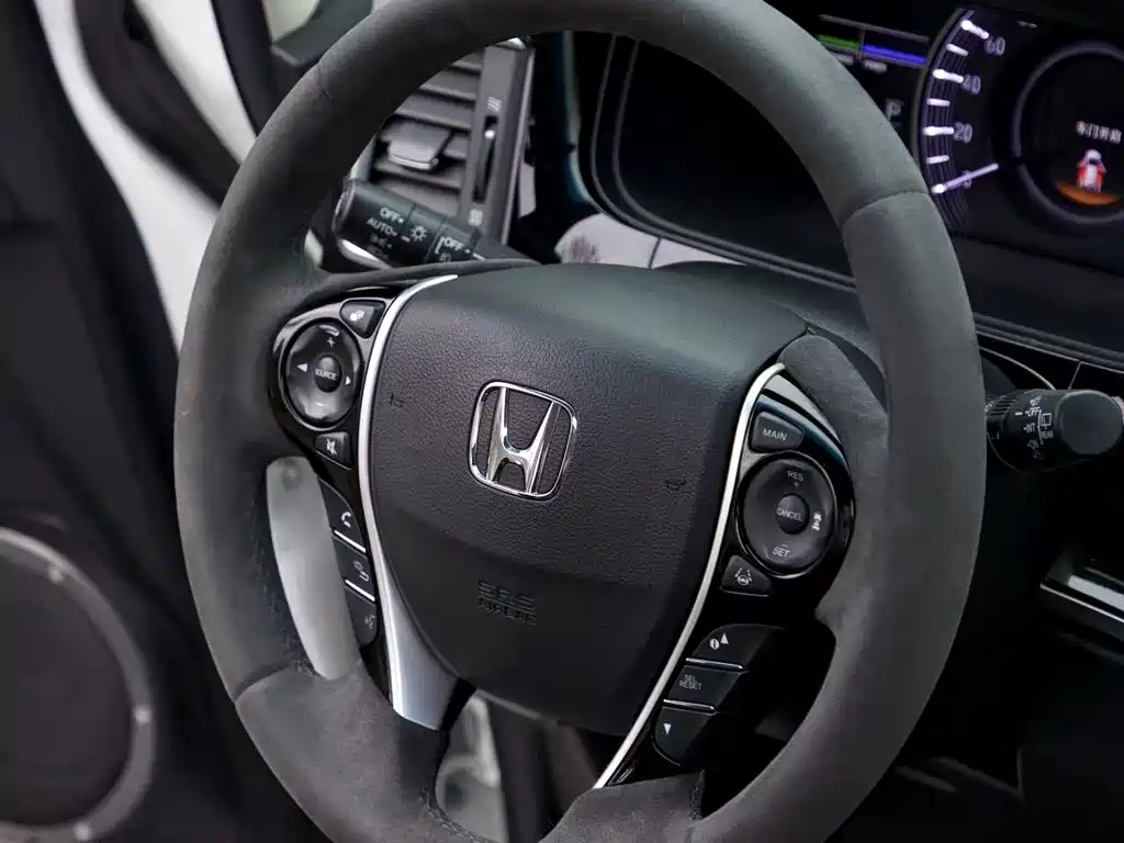 Honda Elysion 2020 — фото 17