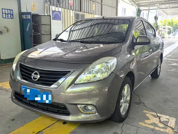 Nissan Sunny 2014