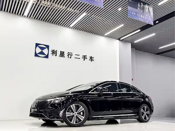 Mercedes-Benz EQE 2025