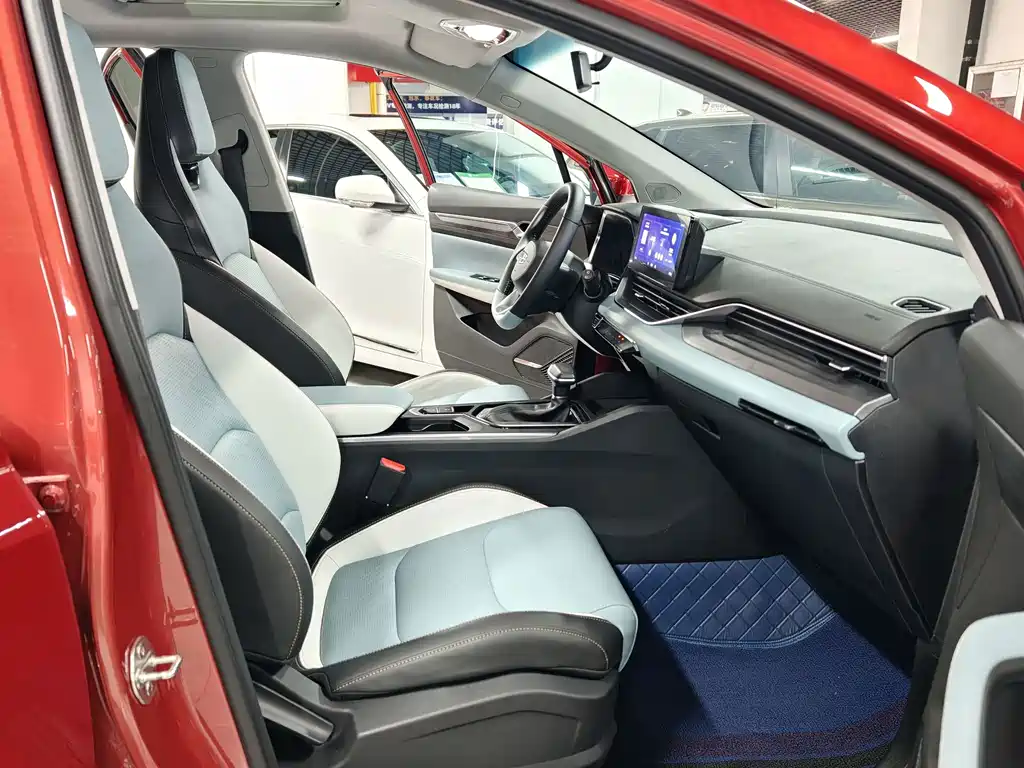 Geely Emgrand S 2023 — фото 10