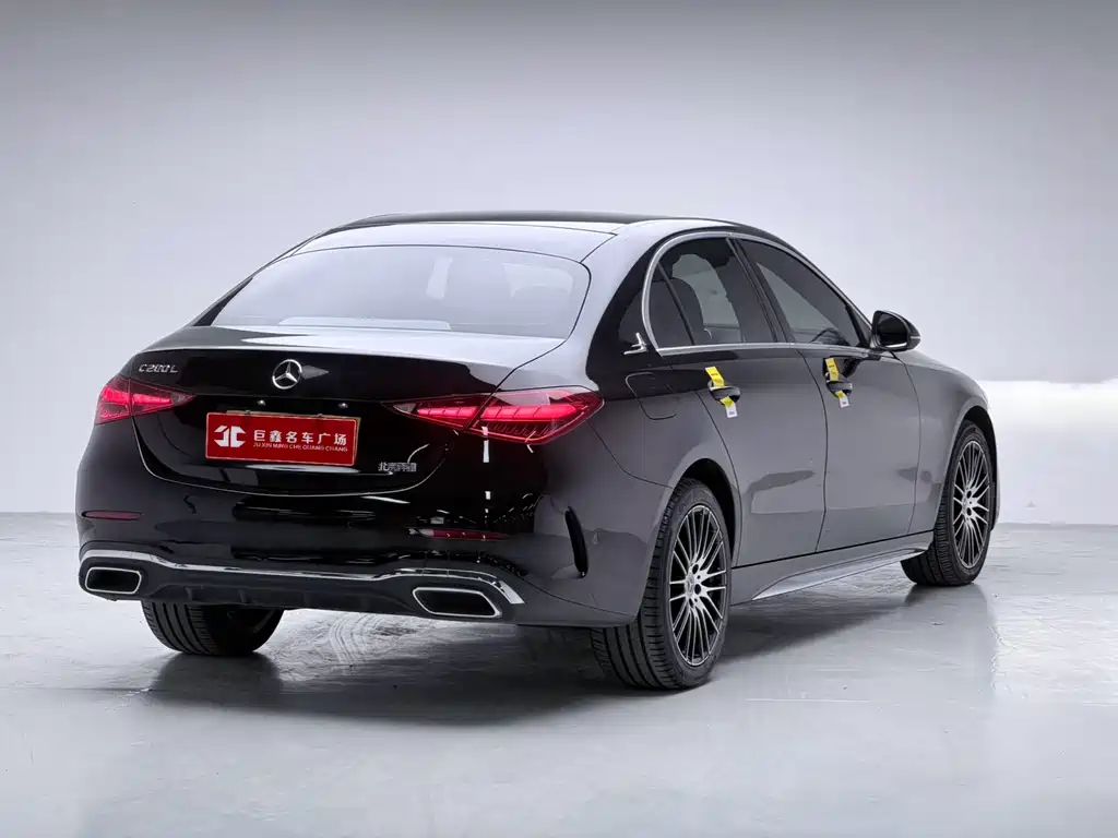 Mercedes-Benz C-Class 2023 — фото 6