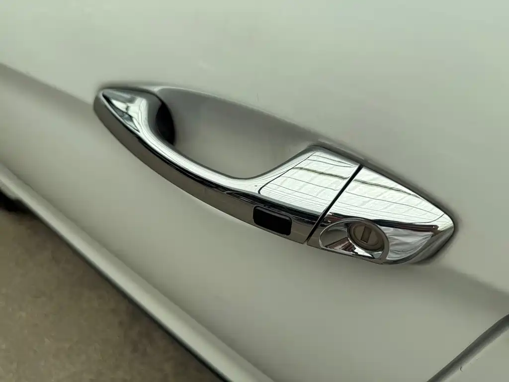 Hyundai Santa Fe 2018 — фото 6