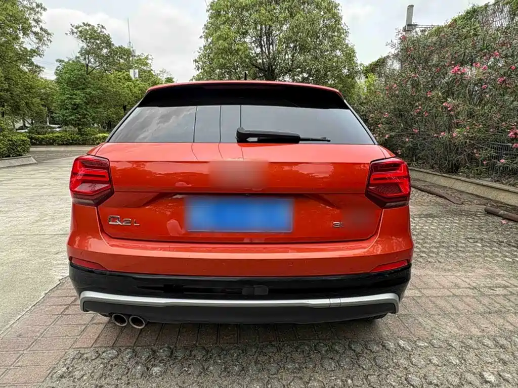 Audi Q2L 2021 — фото 12