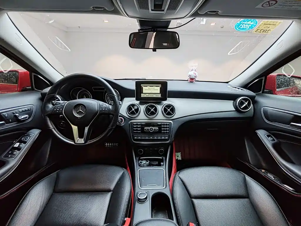 Mercedes-Benz GLA 2016 — фото 9
