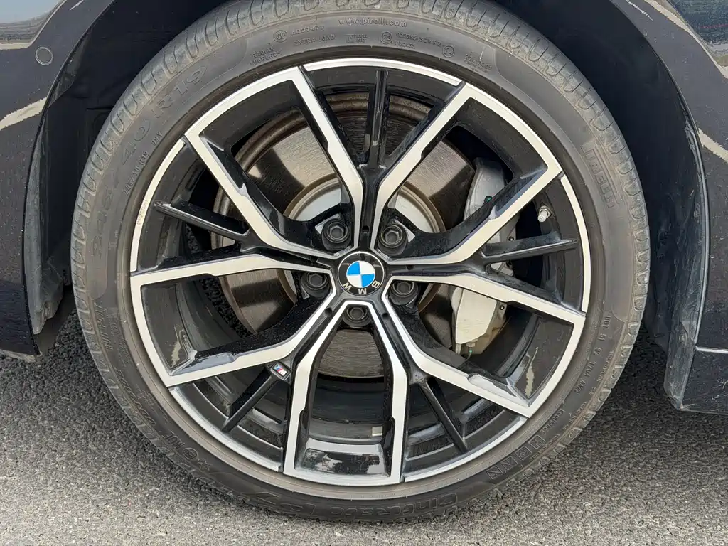 BMW 5 Series 2022