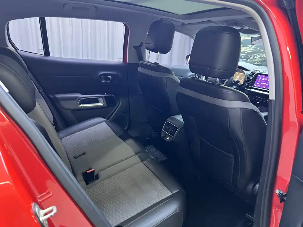 Citroën C5 Aircross 2018 — фото 16