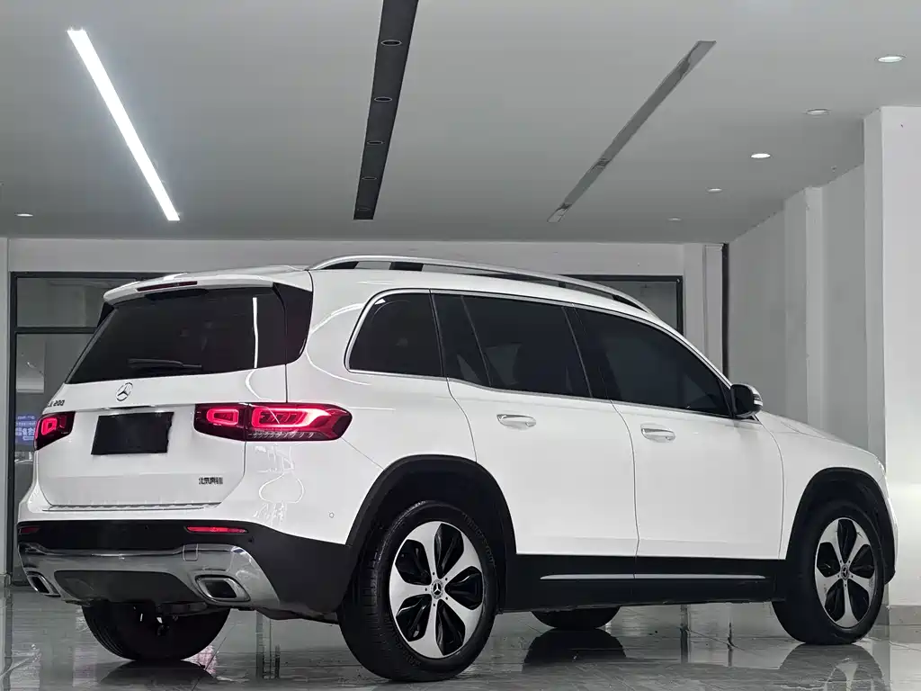 Mercedes-Benz GLB 2021 — фото 11