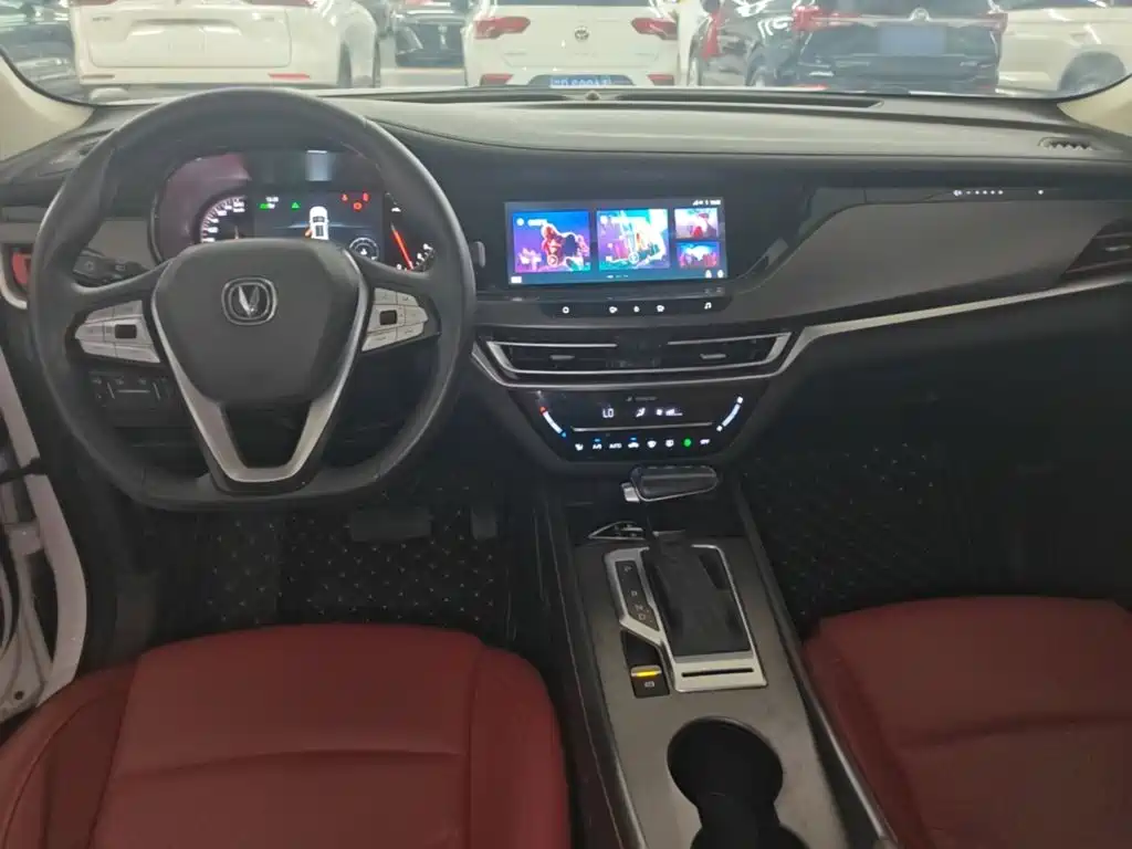 Changan CS35PLUS 2019 — фото 10