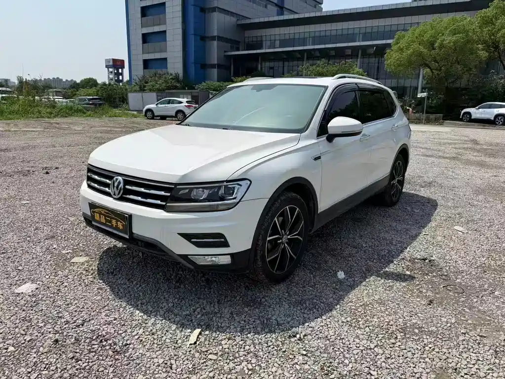 Volkswagen Tiguan L 2019