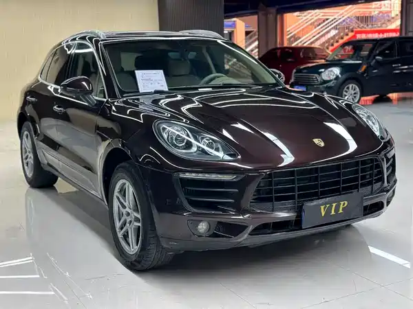 Porsche Macan 2015