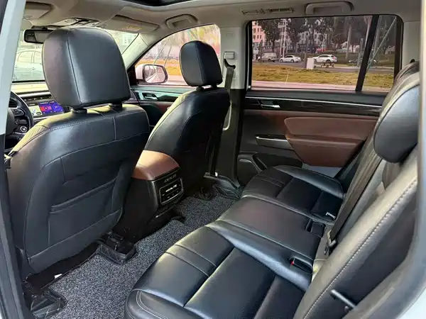 GAC Trumpchi GS8 2018