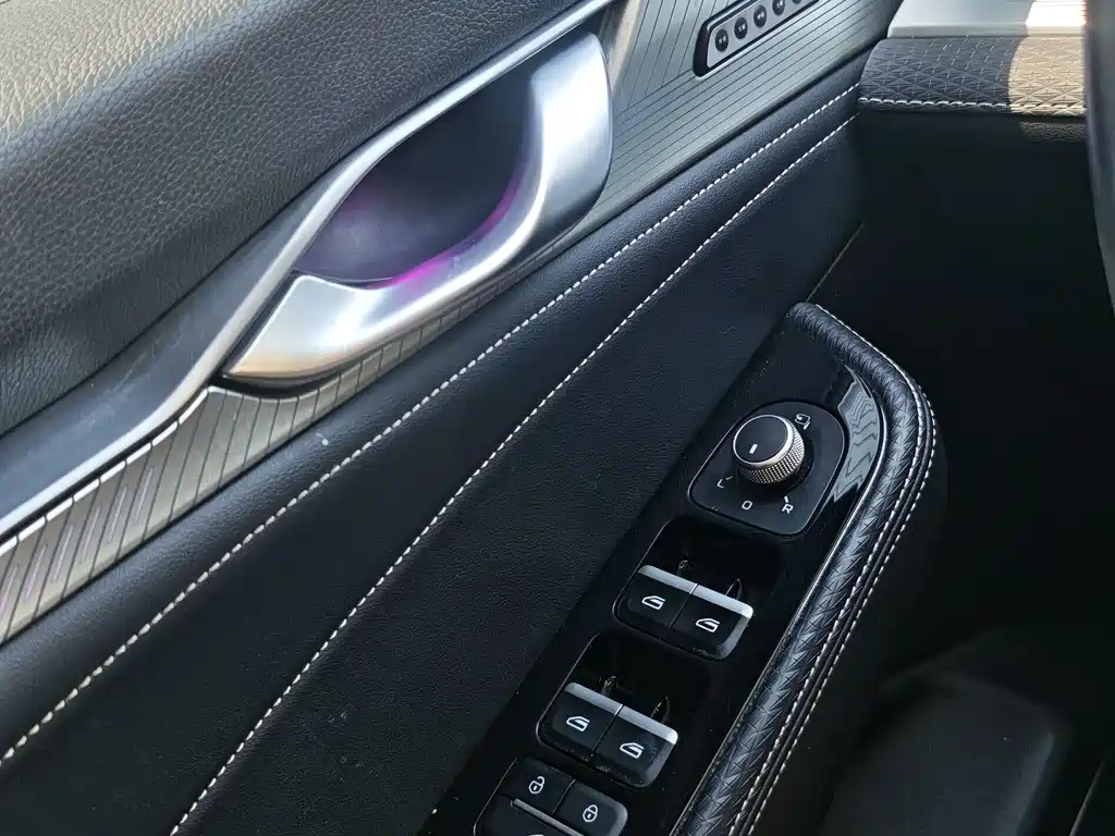 Geely Xingrui 2022 — фото 15