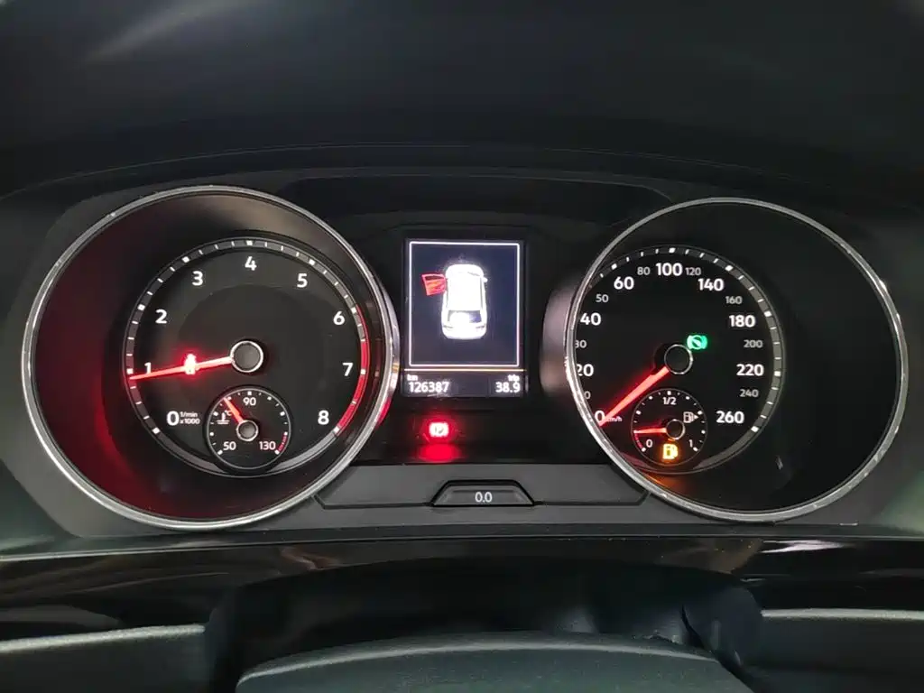 Volkswagen Tiguan L 2018 — фото 12