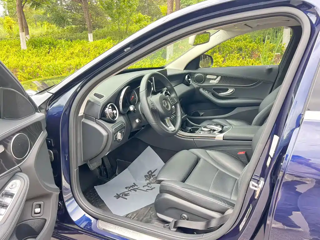 Mercedes-Benz C-Class 2017