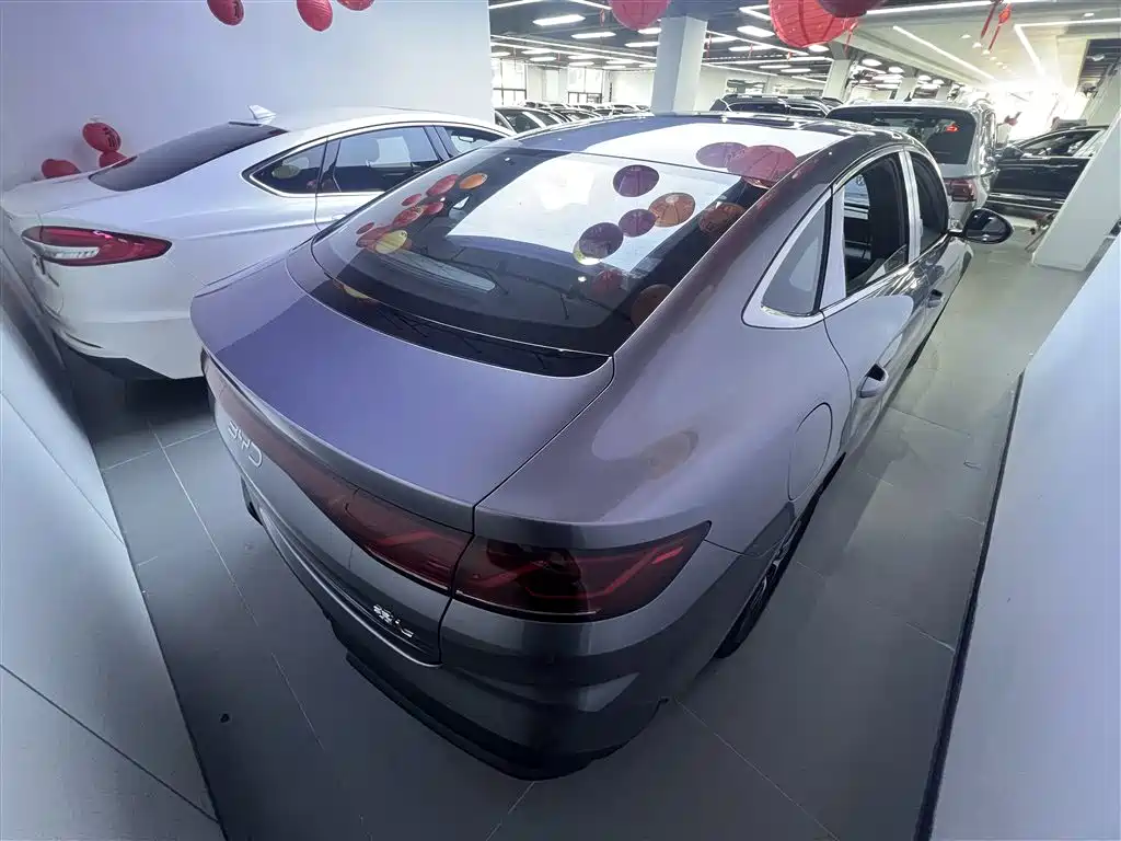 BYD Qin L 2025 — фото 7
