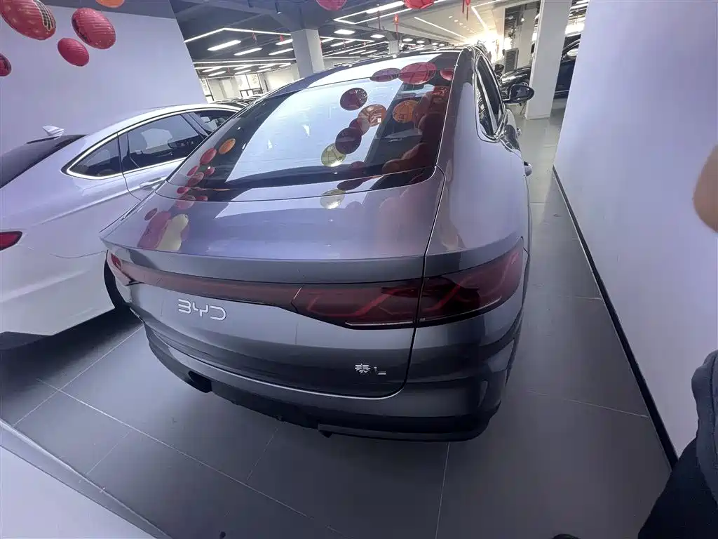 BYD Qin L 2025 — фото 6