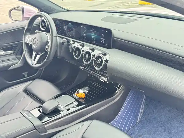 Mercedes-Benz A-Class 2021