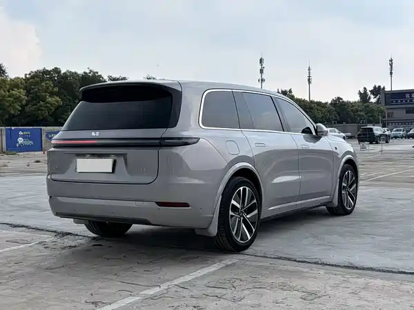 Li Auto L9 2022