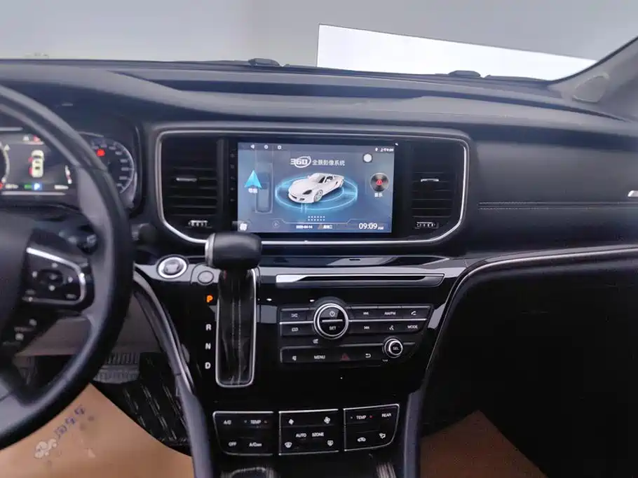 GAC Trumpchi M8 2020 — фото 13