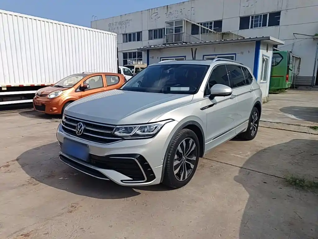 Volkswagen Tiguan L 2022
