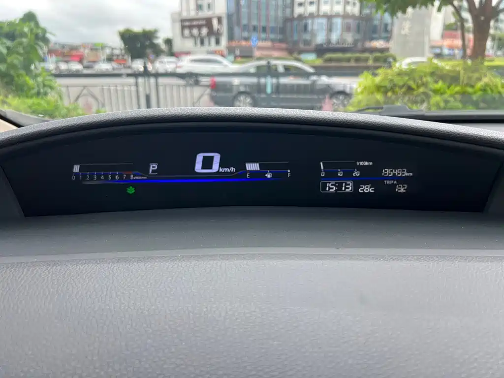 Honda Jade 2016 — фото 13