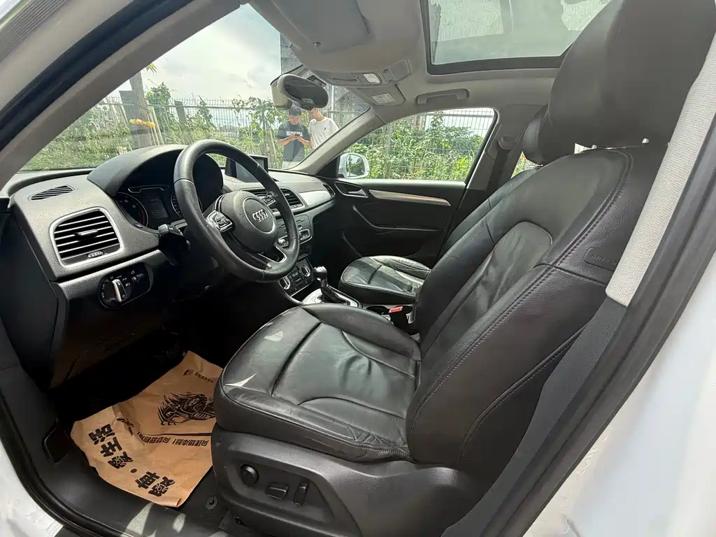 Audi Q3 2015