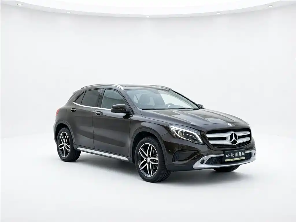 Mercedes-Benz GLA 2016