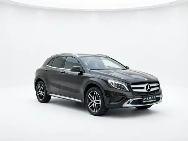 Mercedes-Benz GLA 2016