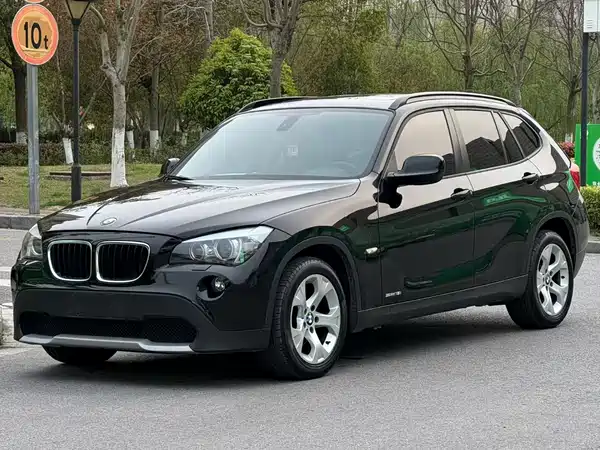 BMW X1 2012