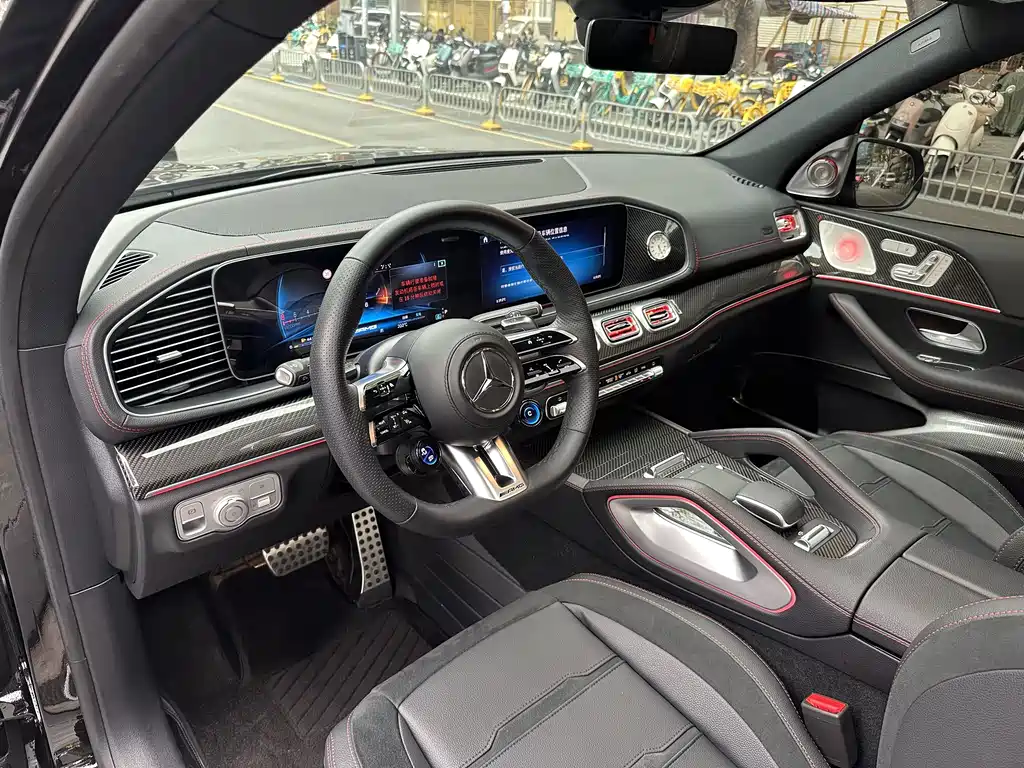 Mercedes-Benz GLE AMG 2024 — фото 4